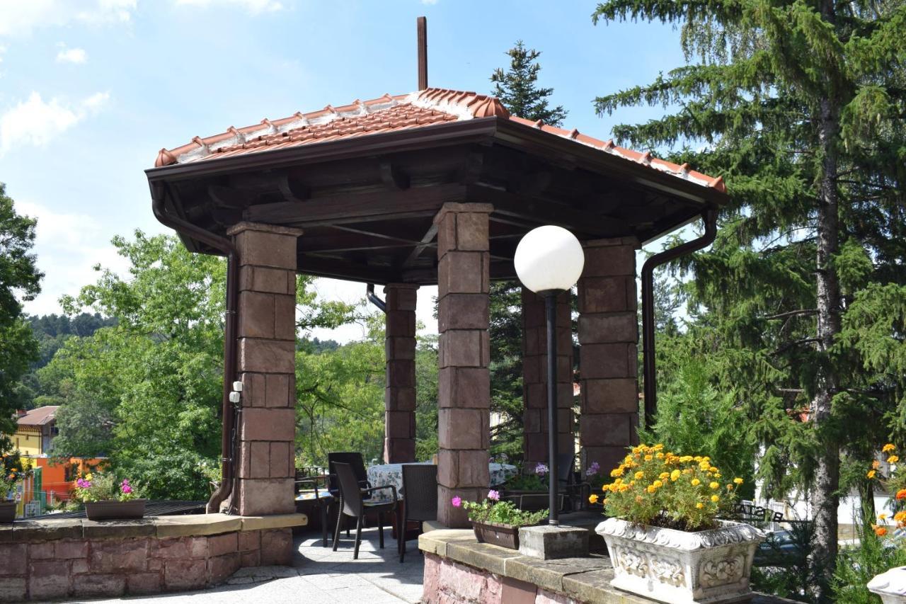 Hotel Jeravna Bankja Exterior foto
